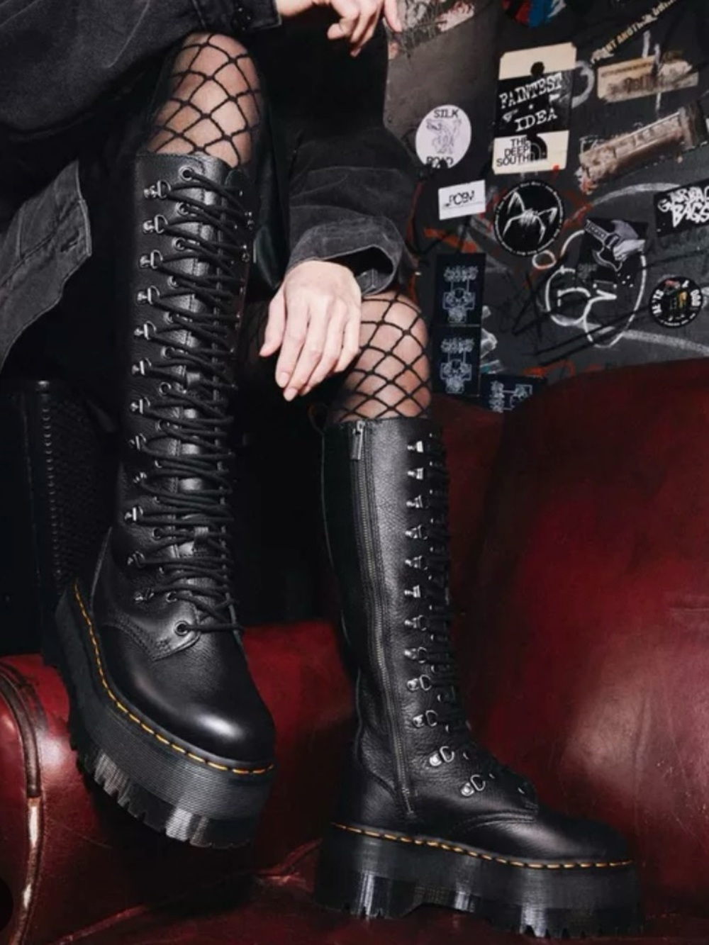 Dr Marten 1b60 Max Hardware knee high boots